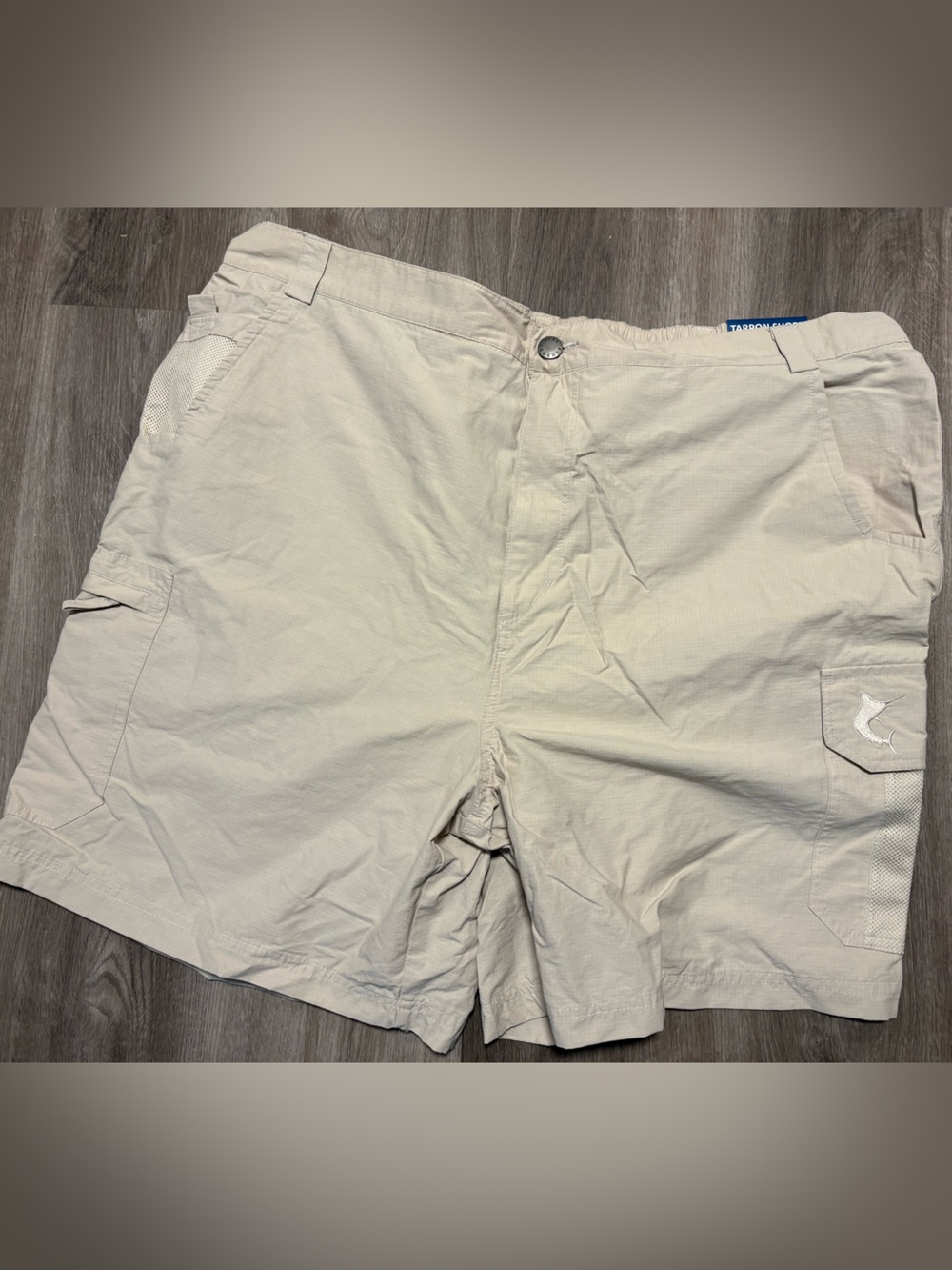 NEW - Reel Legends Mens Tarpon Shorts - Oatmeal - Size XXL.